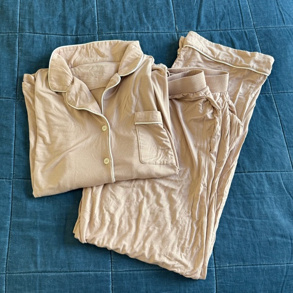 Cozy Earth Bamboo Pajama Set Size Small - Picture 1 of 9